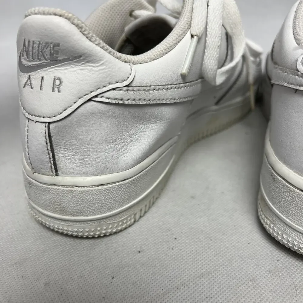 Nike Air Force 1 Low Triple White Youth Size 6.5 Y 314192 117
